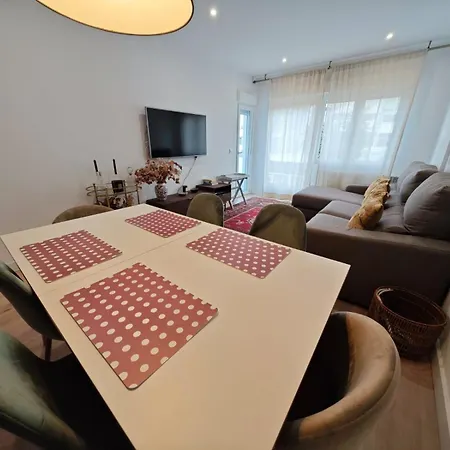 Tomas Paredes, Vigo, 3 Апартаменты *