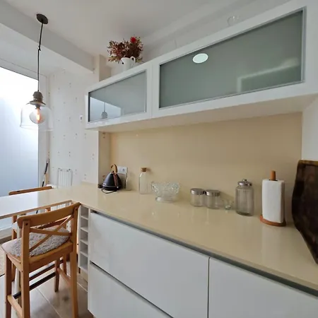 Tomas Paredes, Vigo, 3 Апартаменты Виго