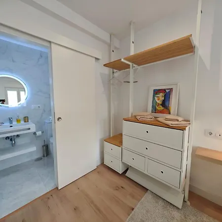 Tomas Paredes, Vigo, 3 Апартаменты Виго