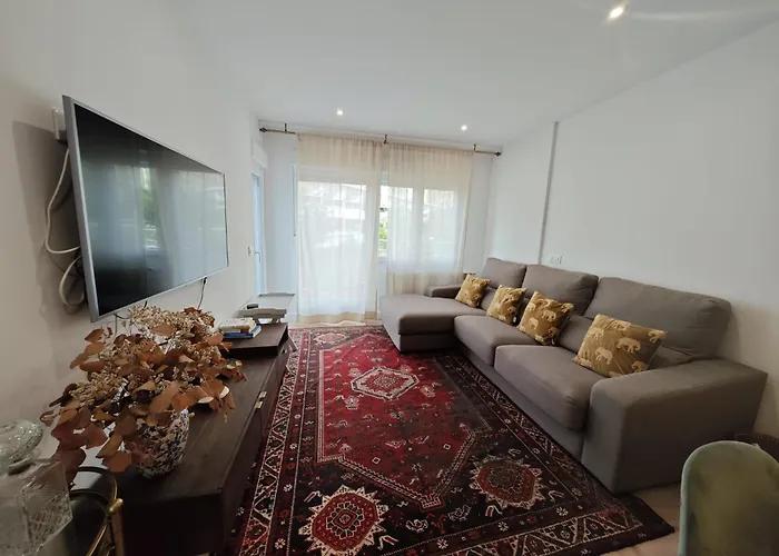 Tomas Paredes, Vigo, 3 * Vigo