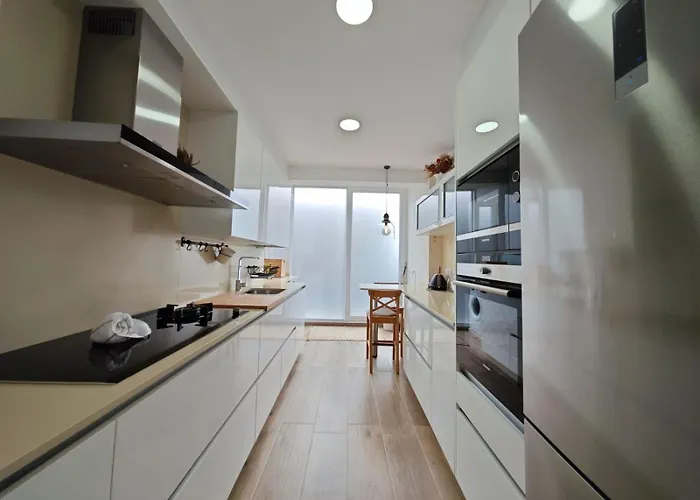 Daire Tomas Paredes, Vigo, 3 Vigo