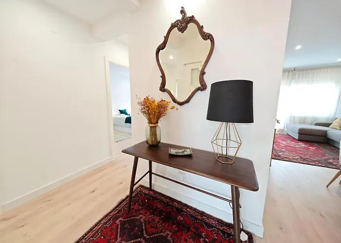 Tomas Paredes, Vigo, 3 * Vigo